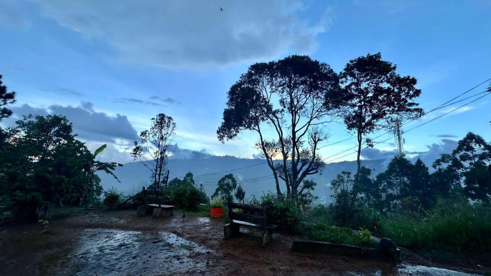 Bed and Breakfast Mountain Peak Ella Esterno foto