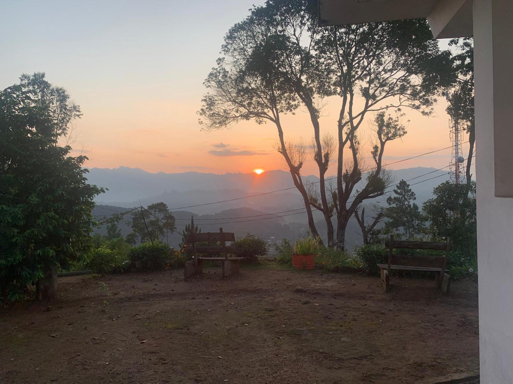 Bed and Breakfast Mountain Peak Ella Esterno foto